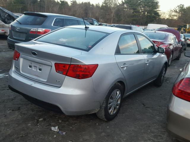 KNAFU4A26C5632611 - 2012 KIA FORTE EX SILVER photo 4