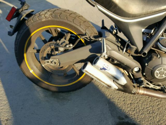 ML015ANM0GT006719 - 2016 DUCATI SCRAMBLER 黑色 照片 9