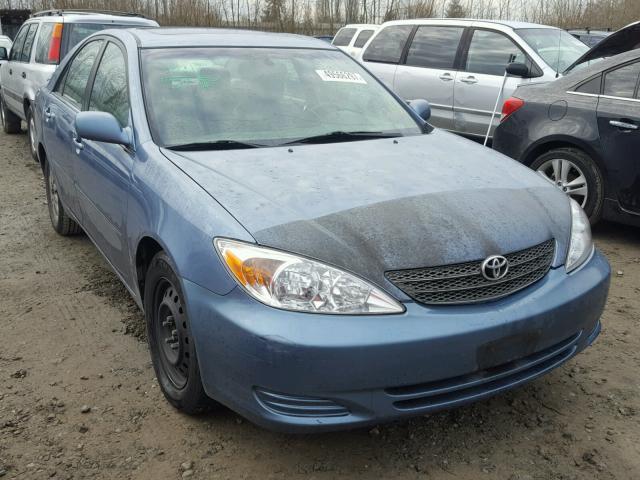4T1BE32K62U585703 - 2002 TOYOTA CAMRY LE ლურჯი ფოტო 1