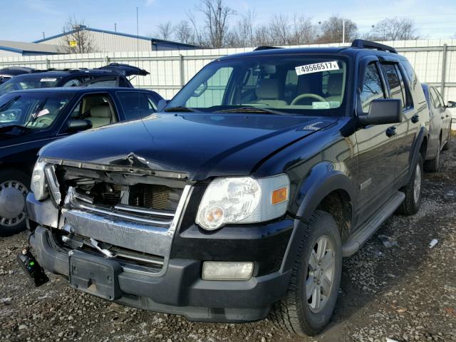 1FMEU73E17UA54013 - 2007 FORD EXPLORER X BLACK photo 2