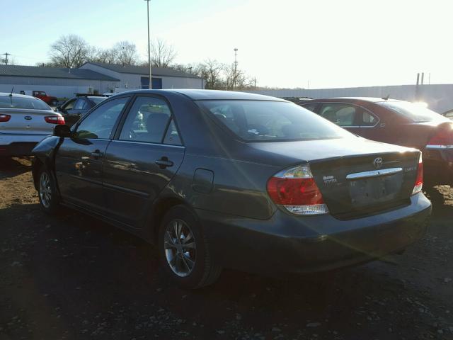 4T1BE30K25U417855 - 2005 TOYOTA CAMRY LE 绿色 照片 3