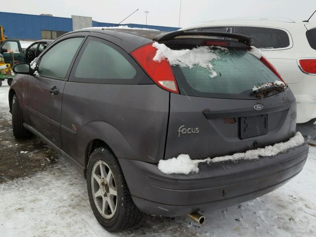 3FAFP31351R238692 - 2001 FORD FOCUS ZX3 GRAY photo 3
