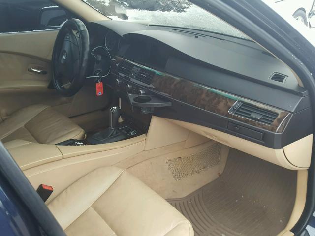 WBANF73596CG66379 - 2006 BMW 530 XI BLUE photo 5