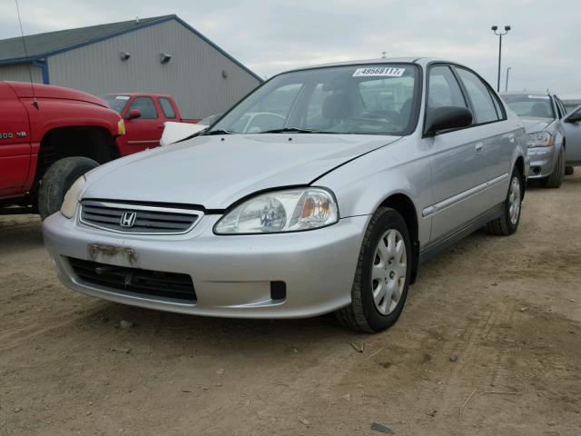 2HGEJ6615YH578660 - 2000 HONDA CIVIC BASE 银色 照片 2