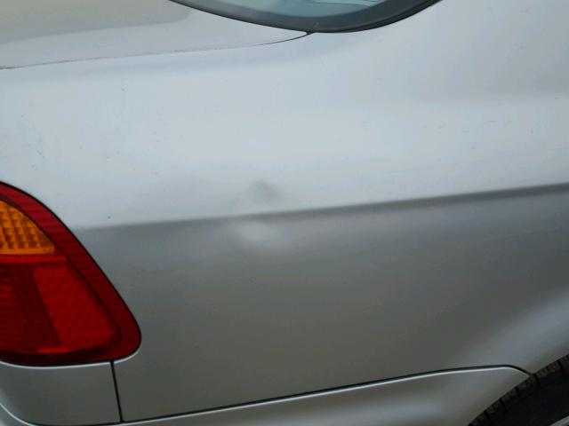 2HGEJ6615YH578660 - 2000 HONDA CIVIC BASE 银色 照片 9