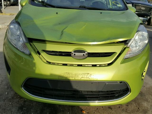 3FADP4EJ0BM131943 - 2011 FORD FIESTA SE GREEN photo 9