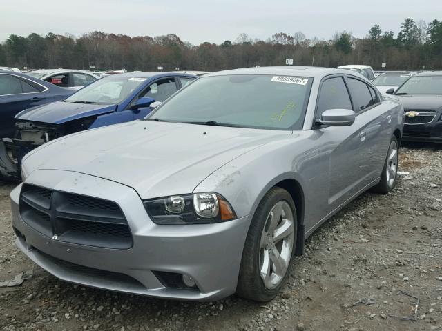 2C3CDXHG3DH643380 - 2013 DODGE CHARGER SX SILVER photo 2