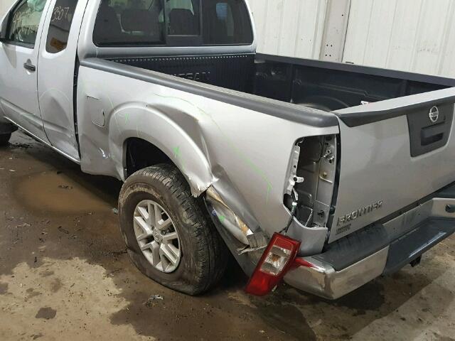 1N6AD0CW6HN723257 - 2017 NISSAN FRONTIER S GRAY photo 9