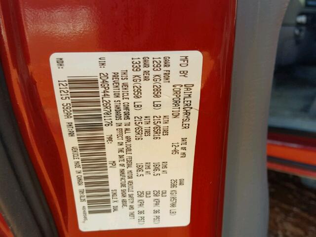 2D4GP44L26R701176 - 2006 DODGE GRAND CARA RED photo 10