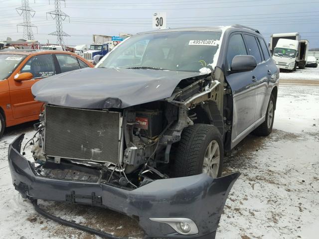 5TDBK3EH9CS144487 - 2012 TOYOTA HIGHLANDER GRAY photo 2