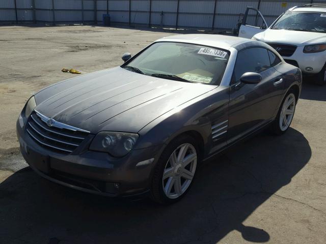 1C3AN69L04X009594 - 2004 CHRYSLER CROSSFIRE GRAY photo 2