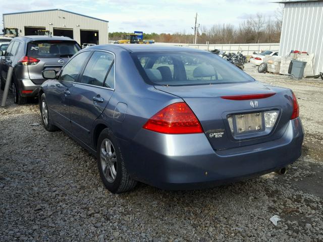 1HGCM563X7A134245 - 2007 HONDA ACCORD SE GRAY photo 3