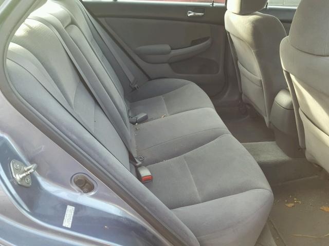 1HGCM563X7A134245 - 2007 HONDA ACCORD SE GRAY photo 6