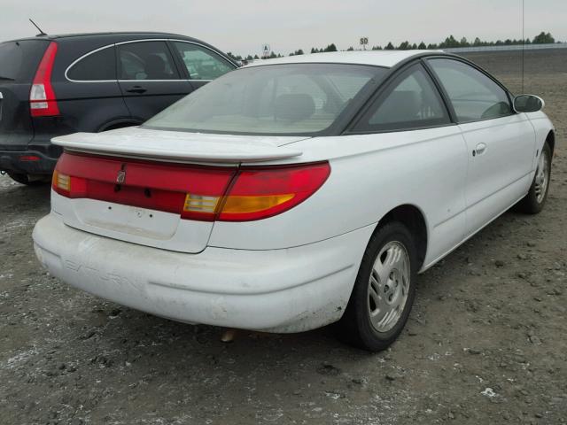 1G8ZR1272XZ376213 - 1999 SATURN SC2 WHITE photo 4