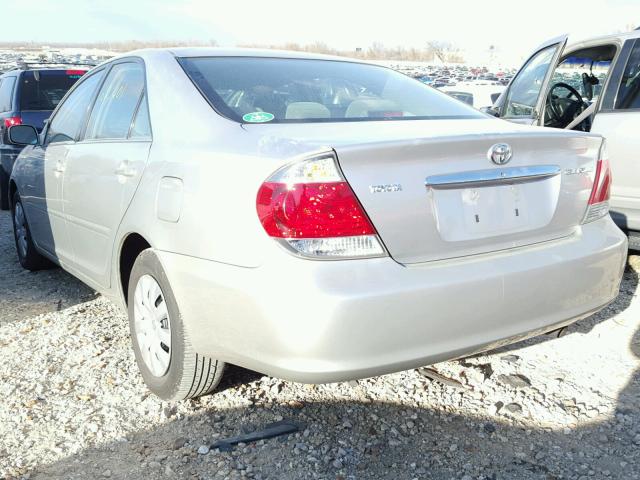 4T1BE32K76U642965 - 2006 TOYOTA CAMRY LE SILVER photo 3