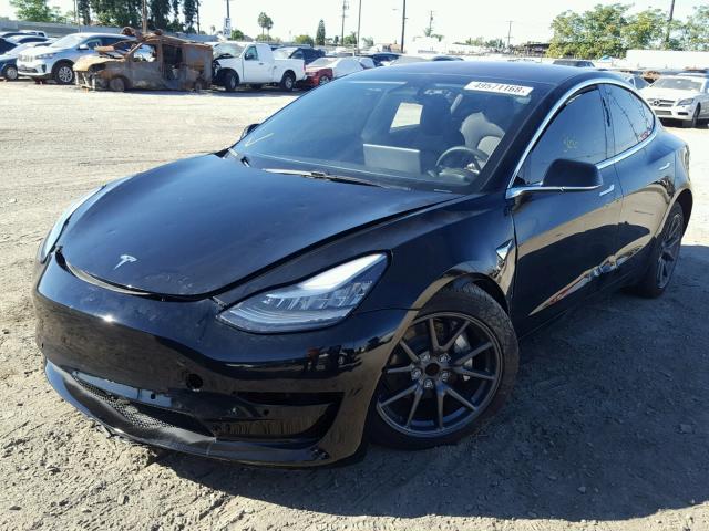 5YJ3E1EA7JF013868 - 2018 TESLA MODEL 3 შავი ფოტო 2