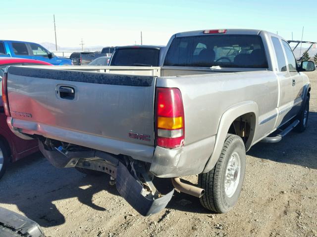 1GTGK29U7YE266866 - 2000 GMC NEW SIERRA GRAY photo 4