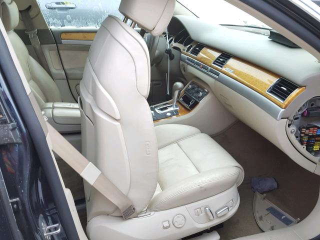 WAULV94E99N006126 - 2009 AUDI A8 4.2 QUA BLUE photo 5