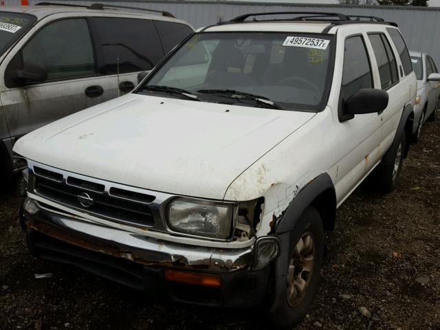 JN8AR05Y4WW218591 - 1998 NISSAN PATHFINDER WHITE photo 2