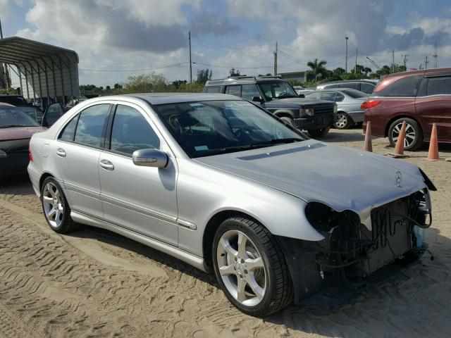 WDBRF52H87E024340 - 2007 MERCEDES-BENZ C 230 GRAY photo 1