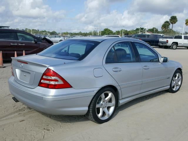 WDBRF52H87E024340 - 2007 MERCEDES-BENZ C 230 GRAY photo 4