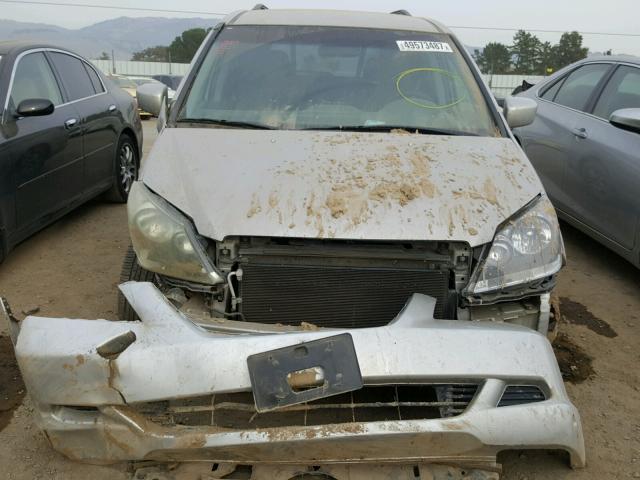 5FNRL384X6B407129 - 2006 HONDA ODYSSEY EX SILVER photo 9