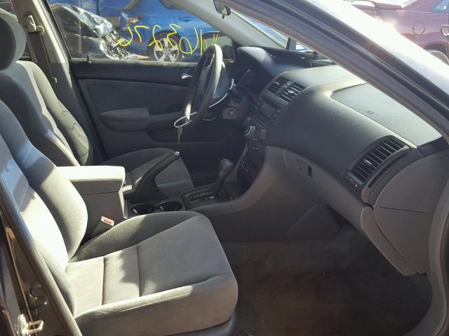 3HGCM56394G702658 - 2004 HONDA ACCORD LX GRAY photo 5