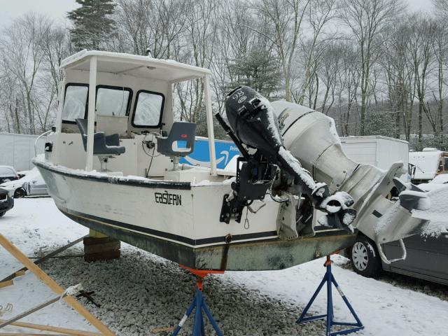 SCG222081203 - 2003 EAST BOAT WHITE photo 3