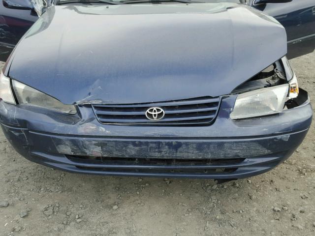 4T1BG22K6XU535931 - 1999 TOYOTA CAMRY CE BLUE photo 7