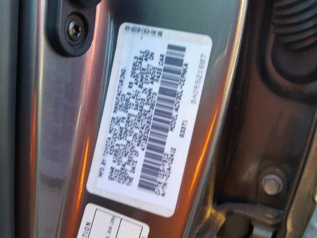 4T1BE32K83U736073 - 2003 TOYOTA CAMRY LE GREEN photo 10