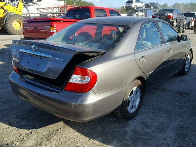 4T1BE32K83U736073 - 2003 TOYOTA CAMRY LE GREEN photo 4