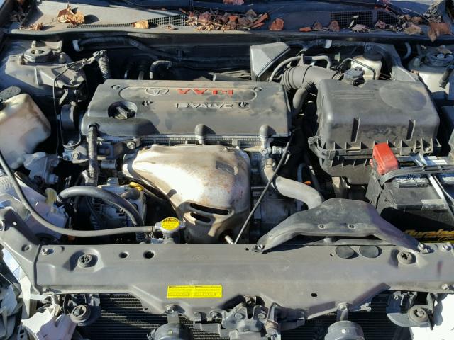 4T1BE32K83U736073 - 2003 TOYOTA CAMRY LE GREEN photo 7