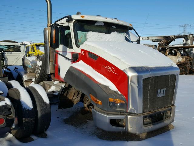 1HSJGTKR3DJ311331 - 2013 CATERPILLAR CT660 RED photo 1