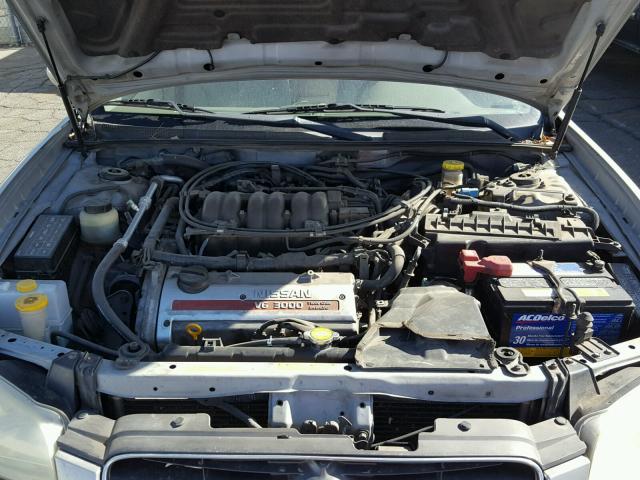 JN1CA31D81T613516 - 2001 NISSAN MAXIMA GXE SILVER photo 7