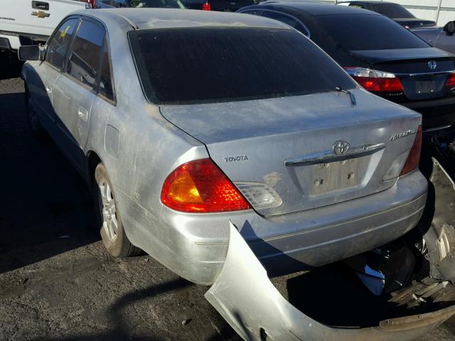 4T1BF28B81U183114 - 2001 TOYOTA AVALON XL SILVER photo 3