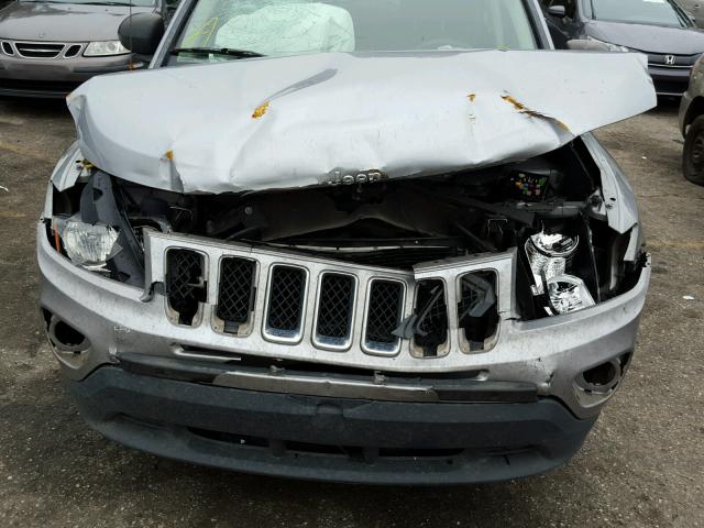 1C4NJCBB1FD139574 - 2015 JEEP COMPASS SP GRAY photo 9