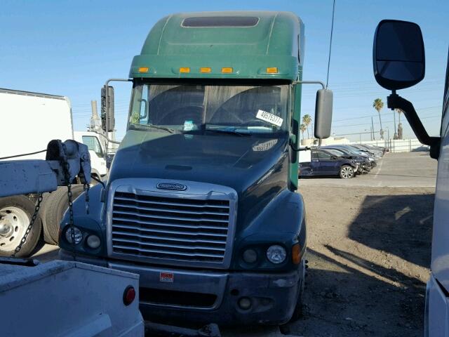 1FUJBBDR3ADAN2067 - 2010 FREIGHTLINER CONVENTION GREEN photo 2