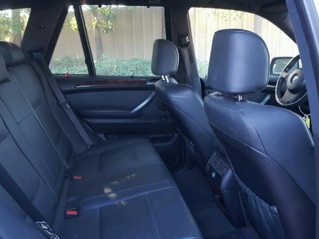 5UXFB53535LV11926 - 2005 BMW X5 4.4I SILVER photo 6