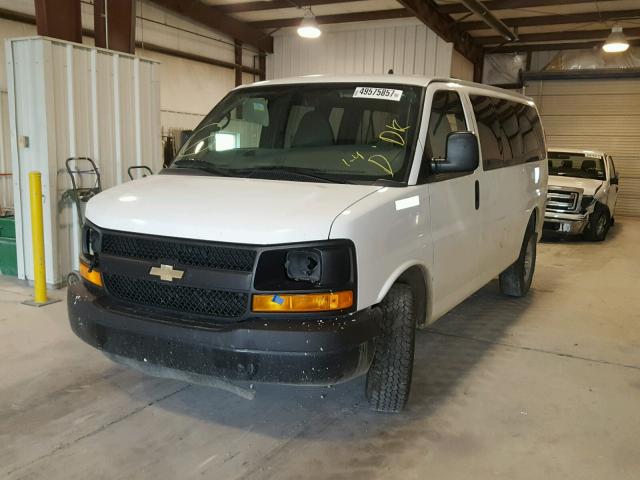 1GNZGXFA1C1174547 - 2012 CHEVROLET EXPRESS G3 WHITE photo 2