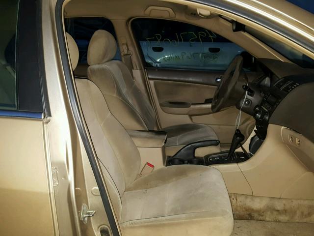 1HGCM56405A008238 - 2005 HONDA ACCORD LX GOLD photo 5