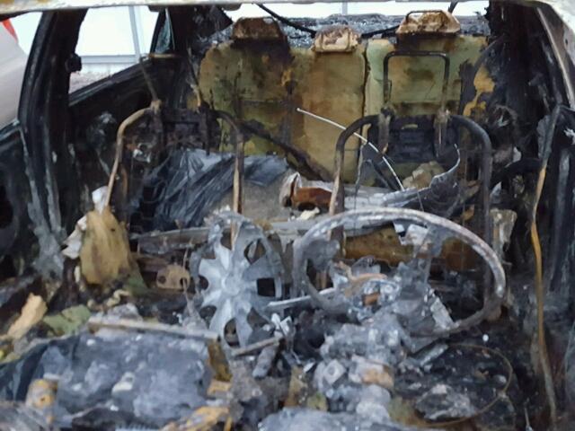 2T1BU4EE0AC311735 - 2010 TOYOTA COROLLA BA BURN photo 10