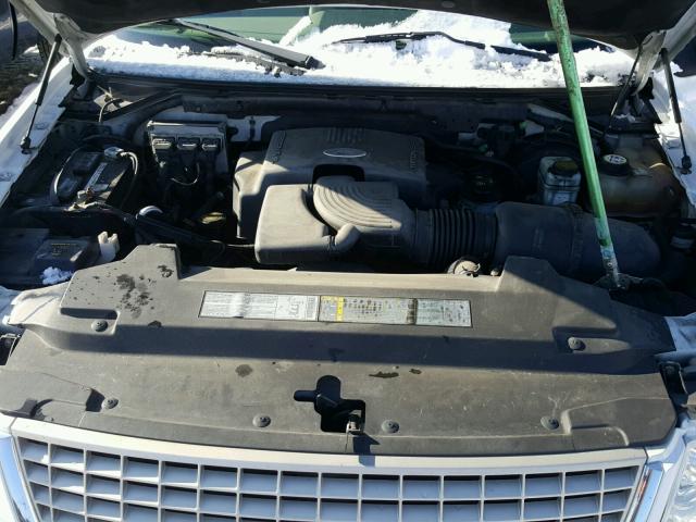 1FMFU18L53LA49471 - 2003 FORD EXPEDITION WHITE photo 7