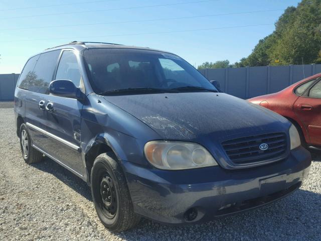 KNDUP131526336881 - 2002 KIA SEDONA EX BLUE photo 1