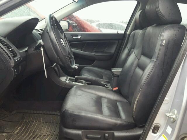 1HGCM56854A134242 - 2004 HONDA ACCORD EX SILVER photo 5