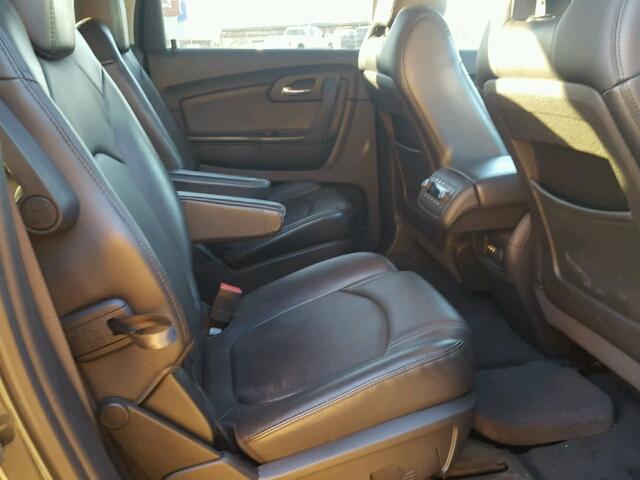 1GNLRGED5AJ230031 - 2010 CHEVROLET TRAVERSE L GRAY photo 6