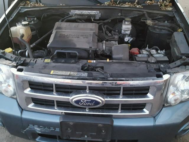 1FMCU0DG3CKC77013 - 2012 FORD ESCAPE XLT BLUE photo 7