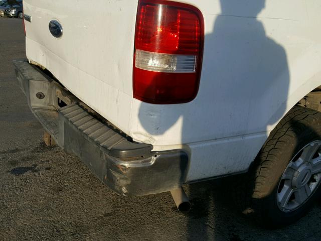 1FTRX12W15NA74631 - 2005 FORD F150 WHITE photo 9