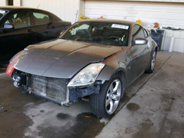 JN1AZ34E86M351793 - 2006 NISSAN 350Z COUPE GRAY photo 2