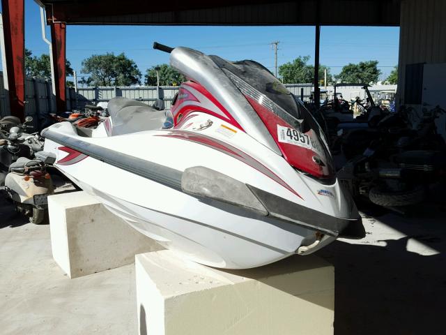 YAMA1966J607 - 2007 YAMAHA WAVERUNNER TWO TONE photo 1