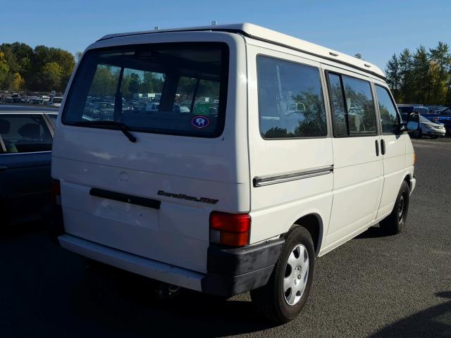 WV2MC070XPH058614 - 1993 VOLKSWAGEN EUROVAN MV WHITE photo 4